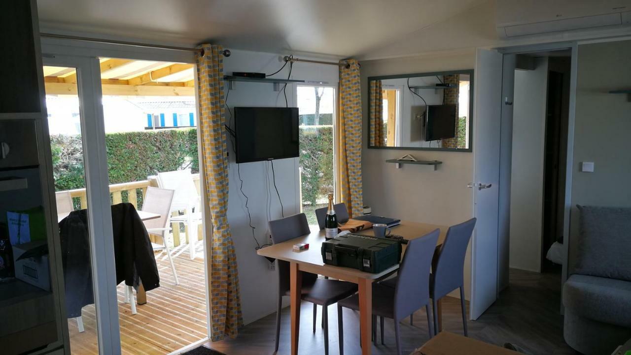 Bungalow 3Ch 2Sdb 8 Pers. Les Mathes Exterior photo